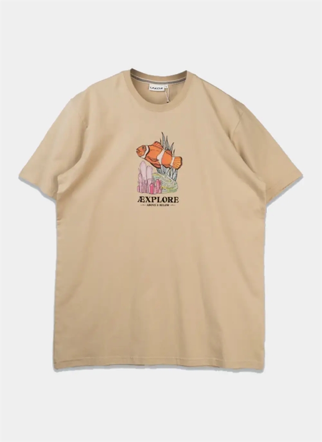 Lakor Clownfish Garden T-Shirt