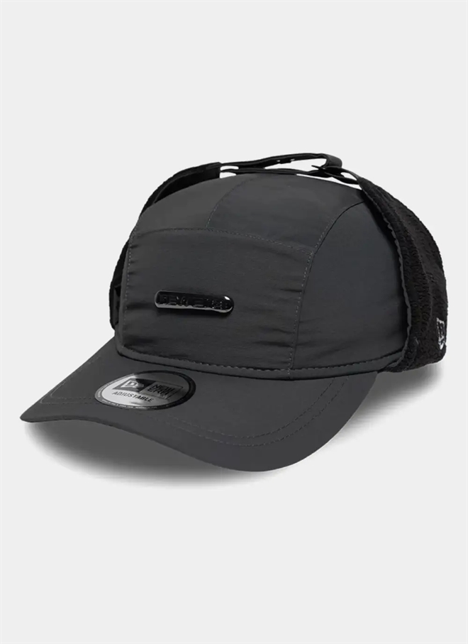 New Era Fleece Dogear Camper Cap