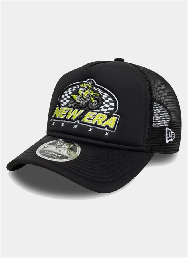 New Era Graphic M-Crown Trucker Cap