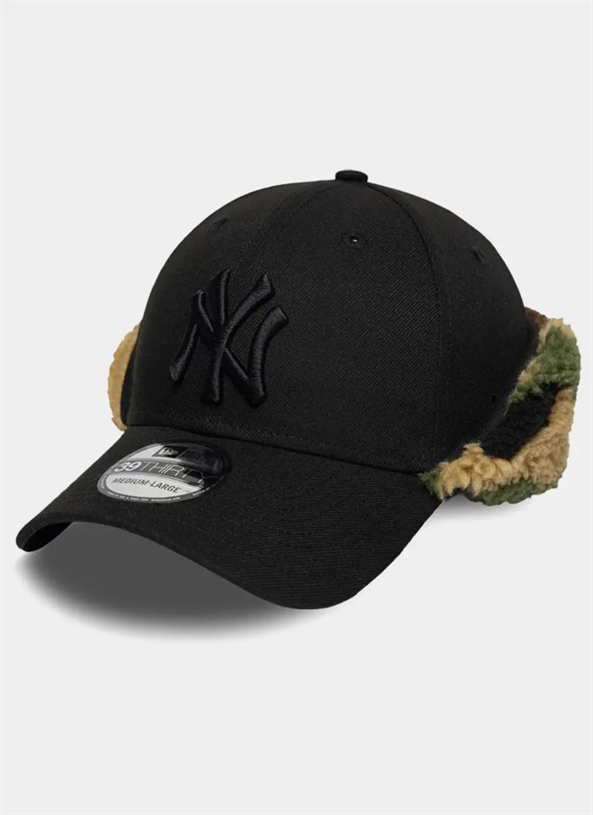 New Era NY Yankees MLB 39THIRTY Downfl
