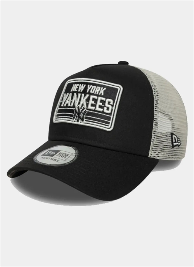 New Era NY Yankees MLB Patch Trucker 