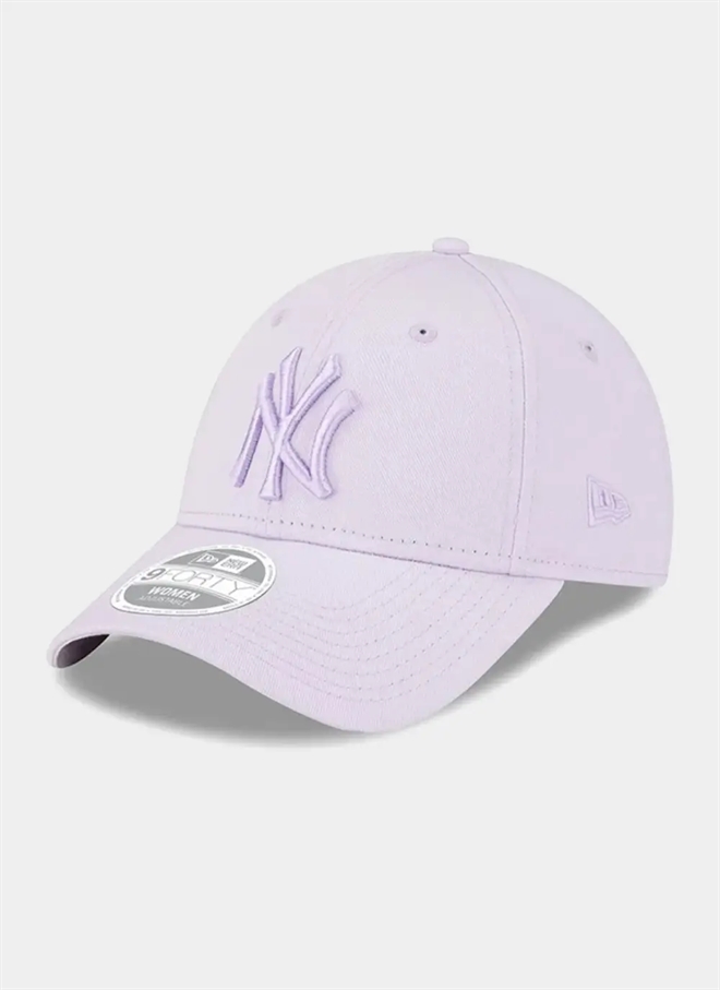 New Era NY Yankees Womens 9FORTY Cap